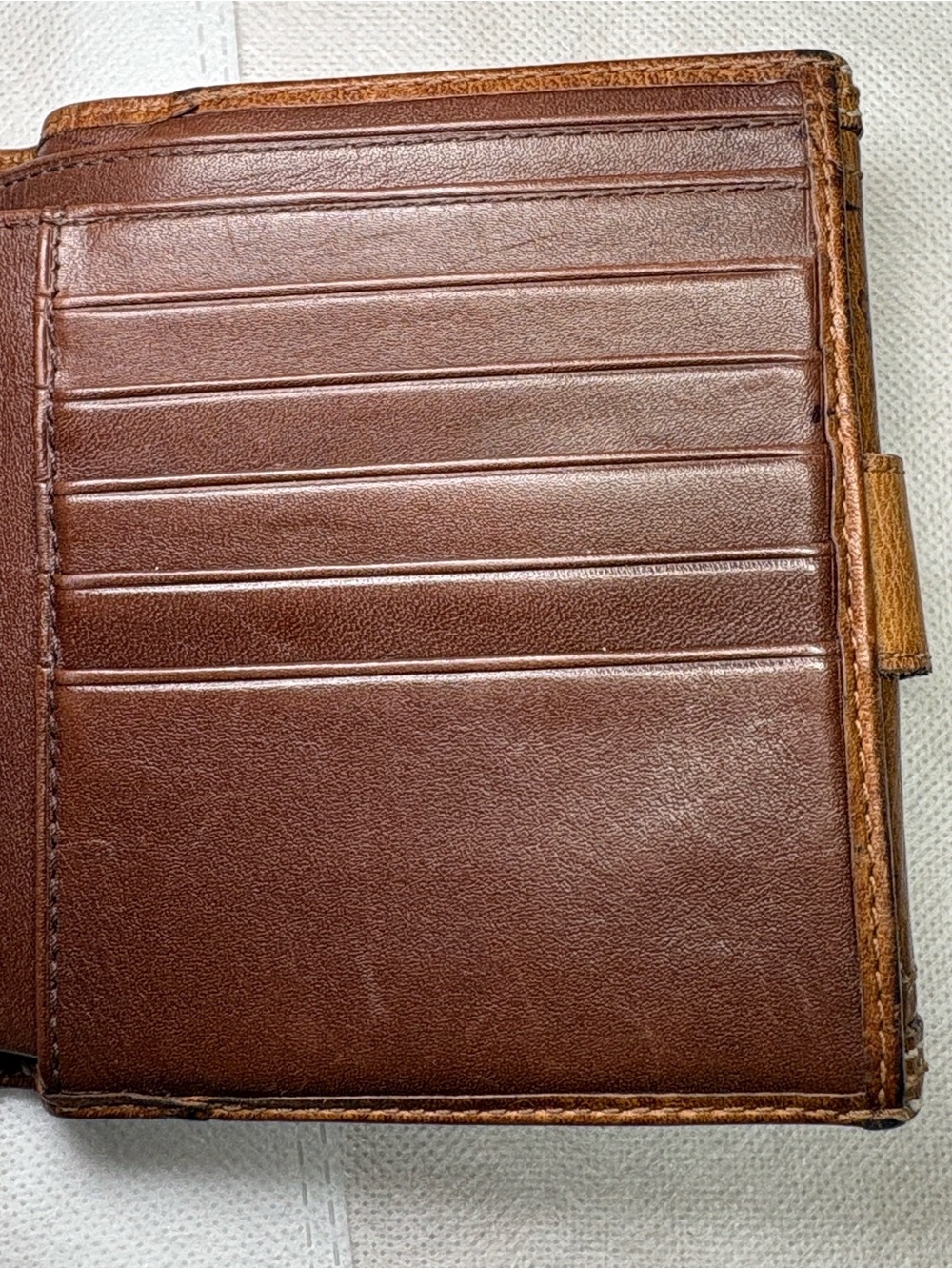 Coach Hamptons Soho Buckle Brown Leather Bifold Compact Wallet - Picture 9 of 12